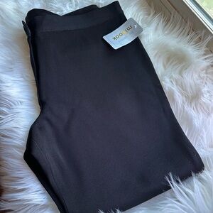 Misook Black Textured Pants